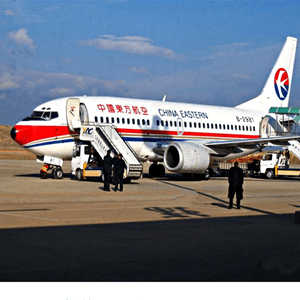 乌鲁木齐地窝堡航空快运业稳步发展的原因是什么？